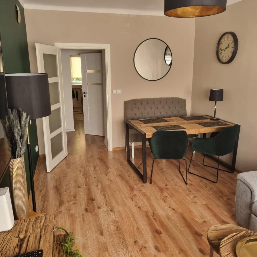 شقة وارسو  في Apartament.Wolnosc المظهر الخارجي الصورة