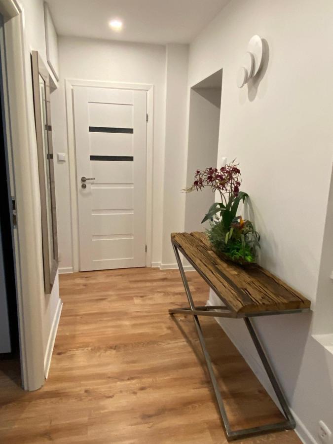 شقة وارسو  في Apartament.Wolnosc المظهر الخارجي الصورة